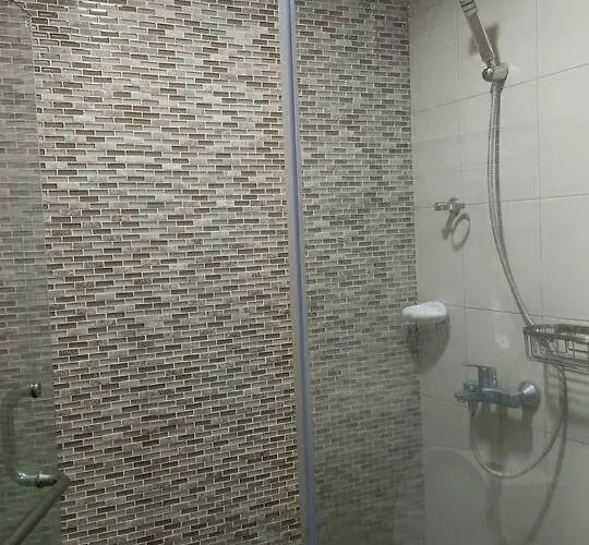 Apartment Emman's Turf Cebu
